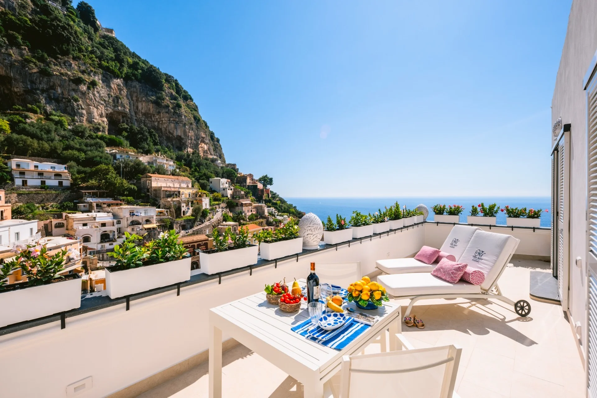 Colazione sulla terrazza